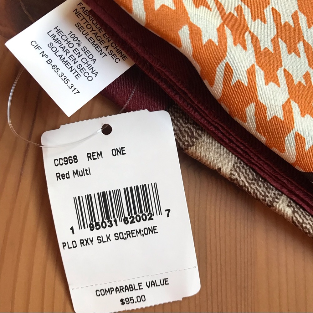 🥰 Coach Plaid Rexy Print Silk Square Scarf - Picture 3 of 8